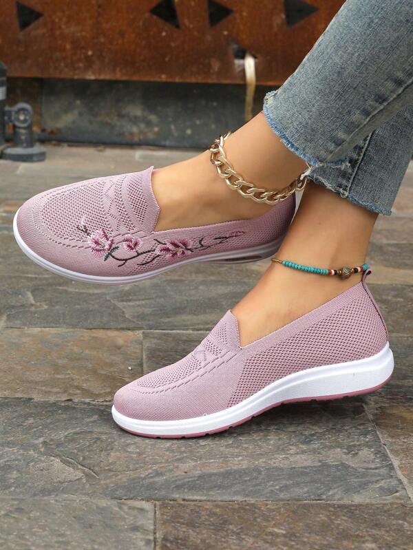 Women'S Slip-On Embroidery Sneakers, Soft Breathable Sole, Casual Sports Shoes