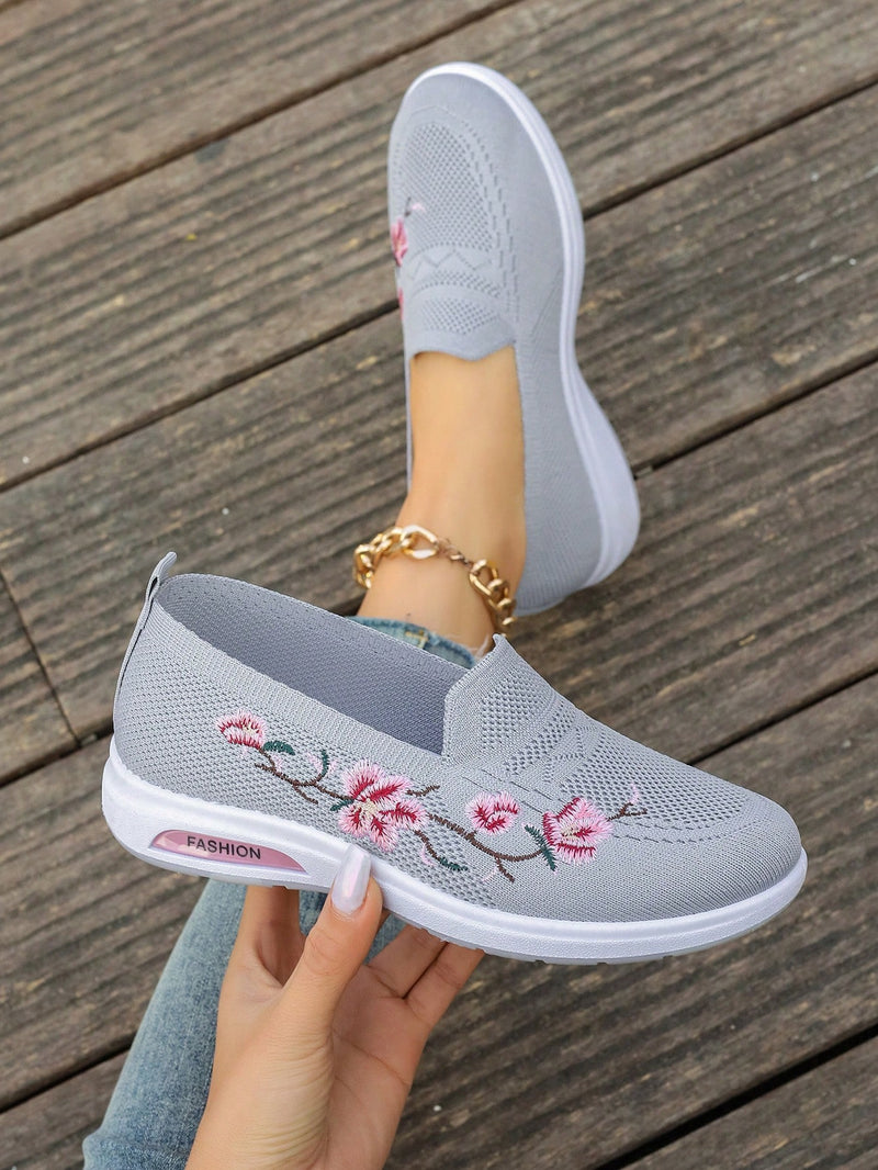 Women'S Slip-On Embroidery Sneakers, Soft Breathable Sole, Casual Sports Shoes