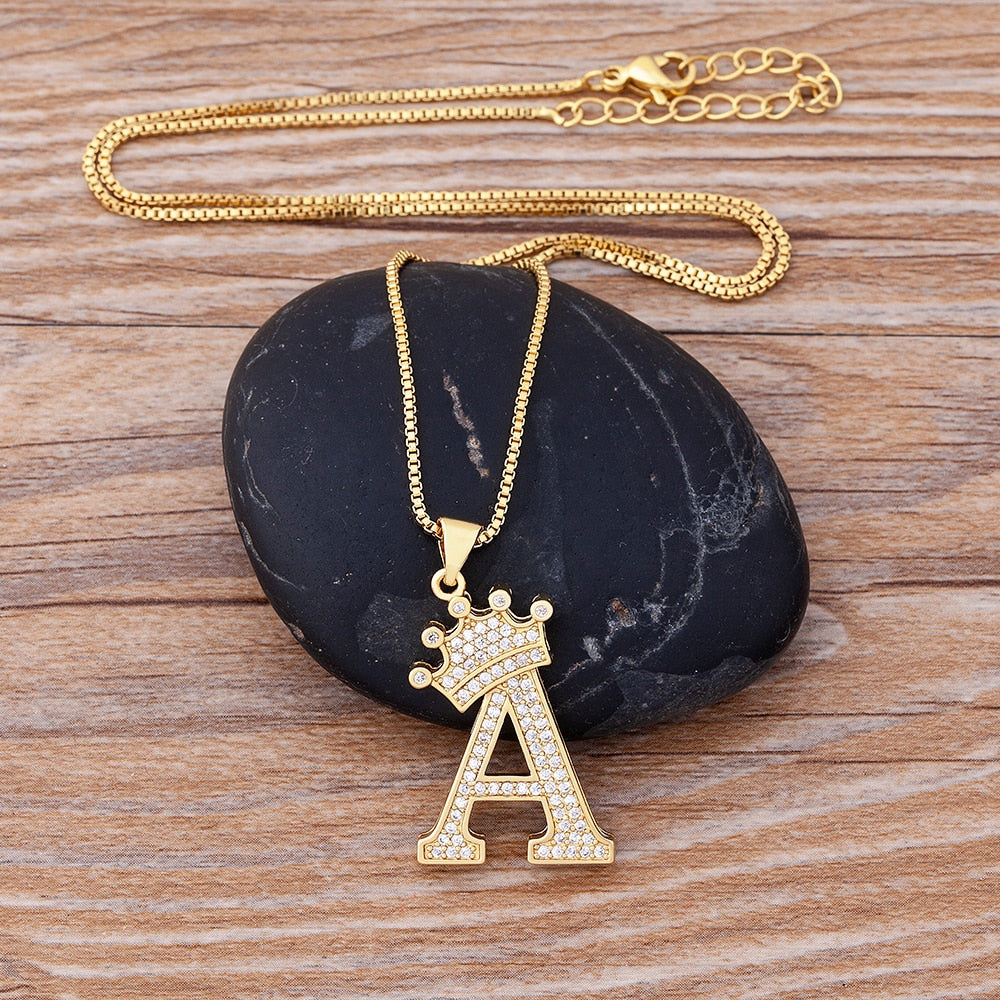 New Luxury Copper Zircon A-Z Crown Alphabet Pendant Chain Necklace Hip-Hop Style Fashion Woman Man Initial Name Jewelry
