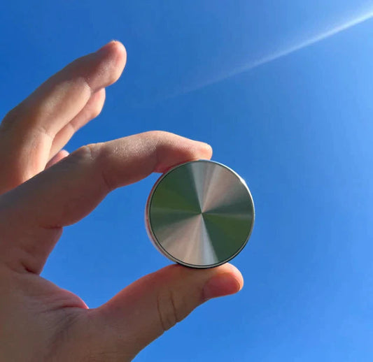 Tiny Conduction Speaker, Mini Magnetic Speaker, Hummingbird Sound Box Bone Bluetooth